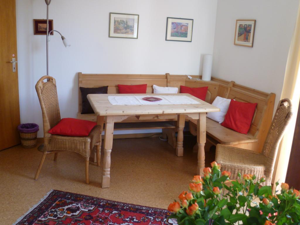 Haus Slechta Διαμέρισμα Κίτσμπουελ Δωμάτιο φωτογραφία
